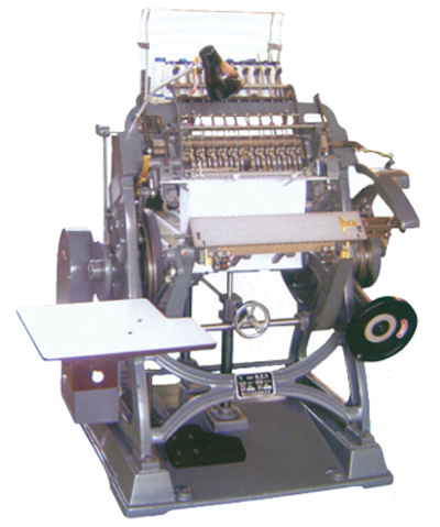 Ниткошвейный аппарат SX-01A(460x310 мм)